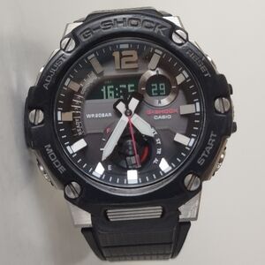 G-Shock GST B300